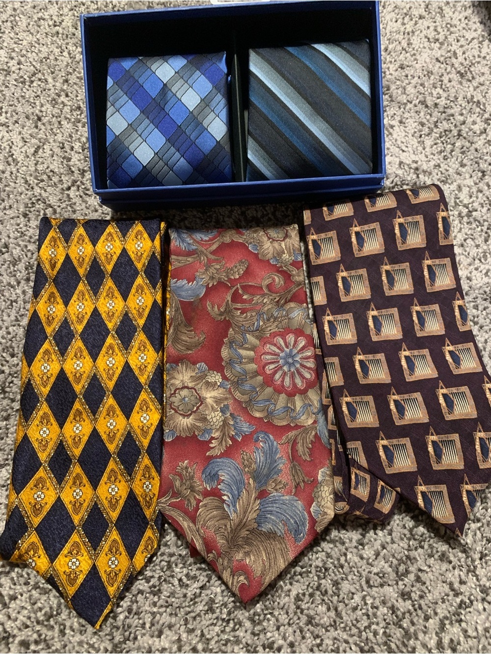 Men's Assorted Patterned Necktie Set - Blue, Yellow, Red, Brown